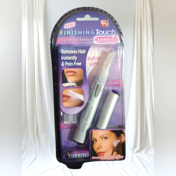 Finishing Touch Lumina Hair Remover with Built In Light - Picture 1 of 3